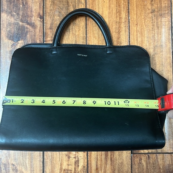 Matt n Nat Vegan Leather Computer Bag - Picture 5 of 7